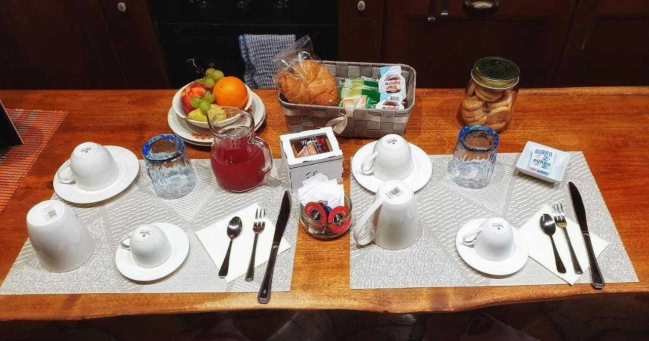 Bed and Breakfast Sa Fabbrica de Sant'Anna Cagliari Exterior foto